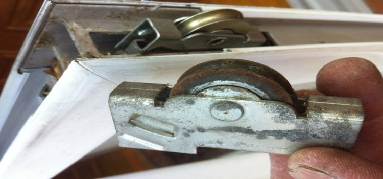screen door roller repair in Barstow